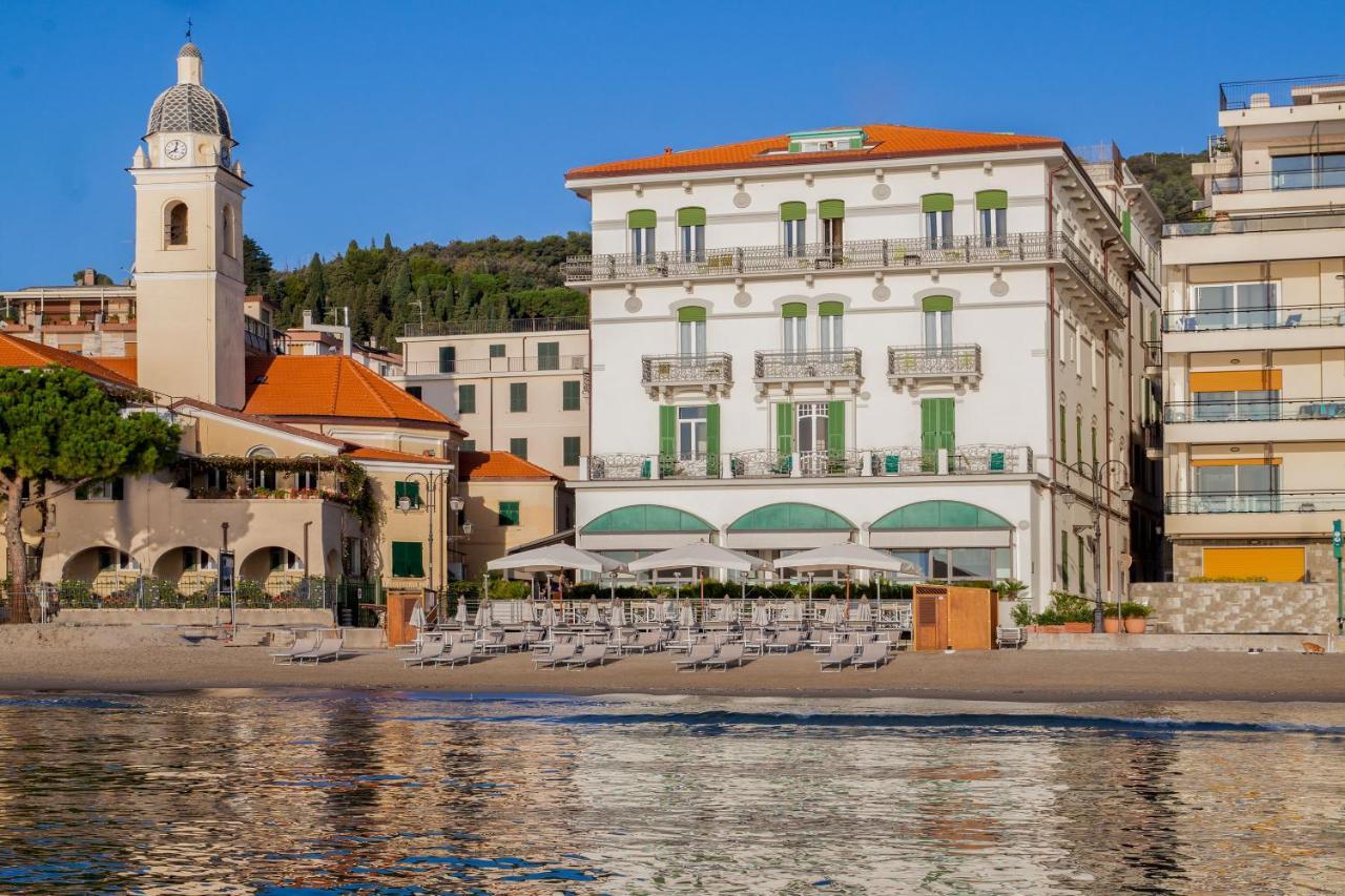 Hotel Lido Alassio Exterior photo